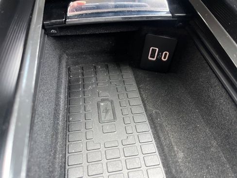 Used 2025 Lincoln Corsair Grand Touring w/ Equipment Group 301A image 36