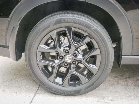 Certified 2025 Honda HR-V Sport image 13