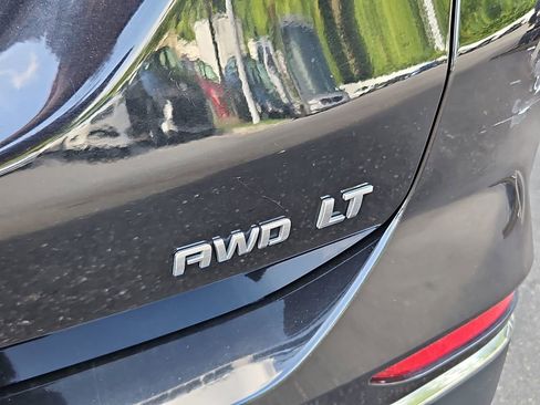 Used 2021 Chevrolet Equinox LT AWD/4WD image 30