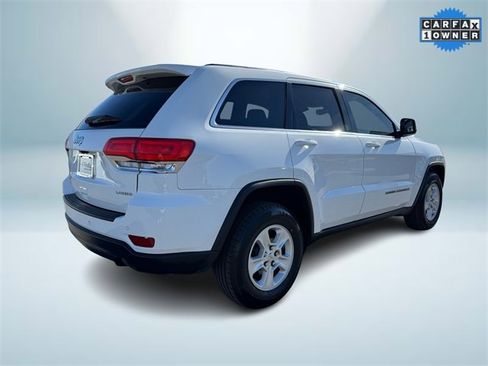 Used 2017 Jeep Grand Cherokee Laredo image 5