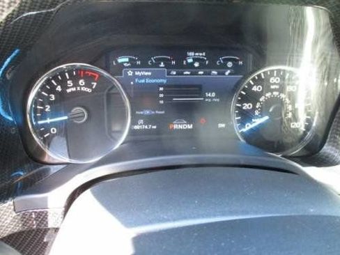 Used 2018 Ford F150 Lariat w/ Equipment Group 502A Luxury image 8