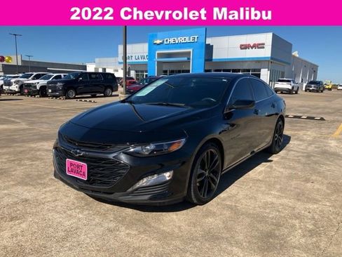 Used 2022 Chevrolet Malibu LT w/ Leather Package image 3