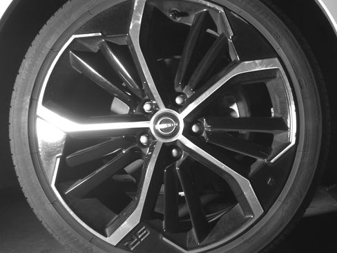 Used 2025 Nissan Altima 2.5 SR w/ SR Premium Package image 13