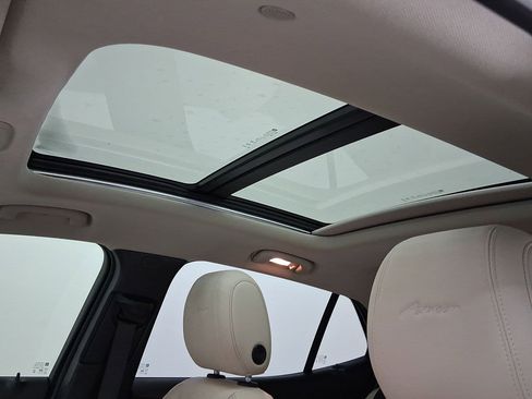 Used 2025 Buick Encore GX Avenir w/ Avenir Technology Package image 14