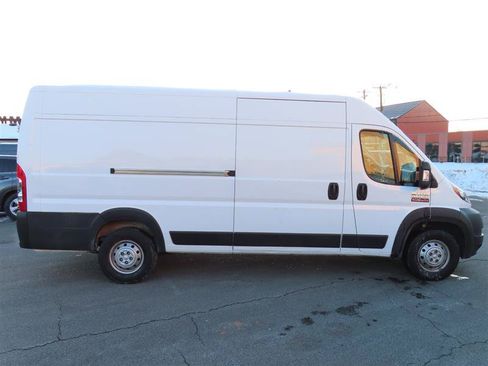 Used 2020 RAM ProMaster 3500 w/ Mopar Trailer Tow Group FWD image 12