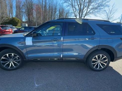 New 2026 Ford Explorer ST-Line AWD/4WD image 5