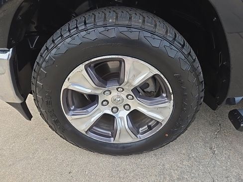 Used 2022 RAM 1500 Laramie image 32