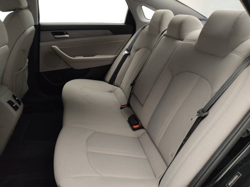 Used 2019 Hyundai Sonata SEL image 18