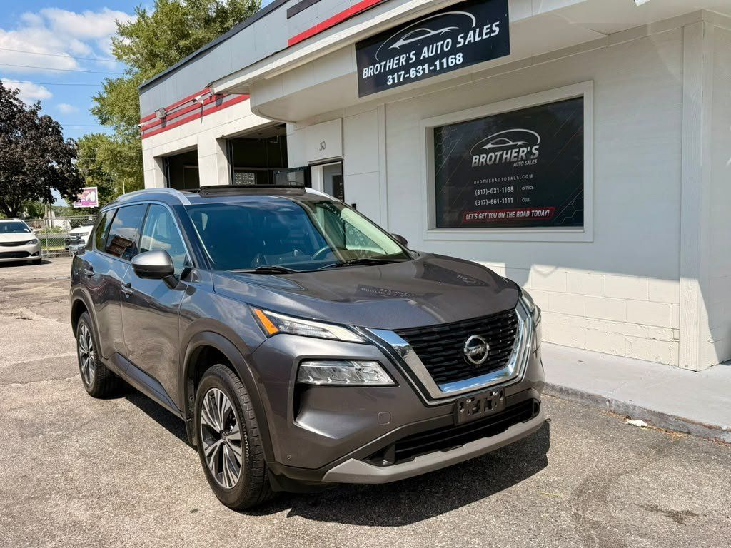 Used 2021 Nissan Rogue SV w/ Premium Package AWD/4WD image 9