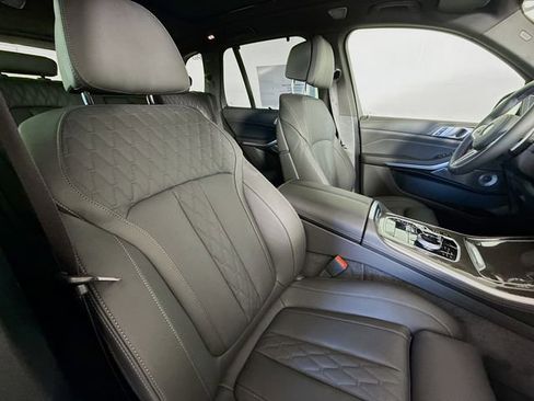 New 2026 BMW X5 M60i AWD/4WD image 30