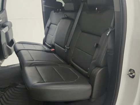 Used 2019 Chevrolet Silverado 1500 LTZ w/ LTZ Premium Package image 33