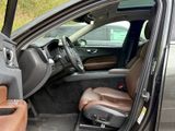 Used 2019 Volvo XC60 T5 Momentum w/ Multimedia Package image 6