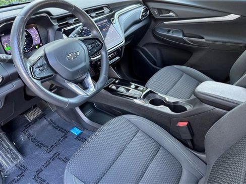 Used 2022 Chevrolet Bolt EUV LT image 10