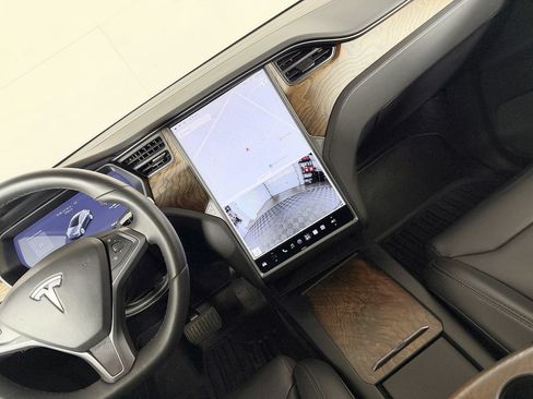 Used 2018 Tesla Model X 75D AWD/4WD image 61