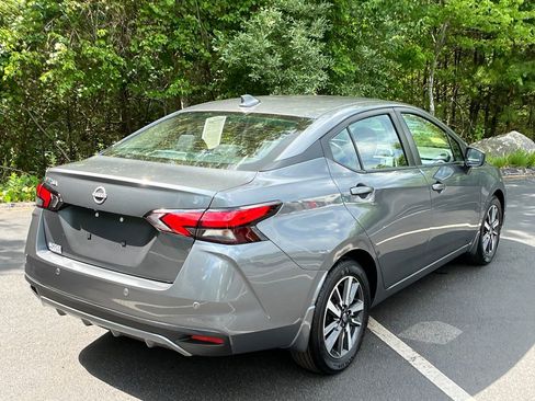Used 2025 Nissan Versa SV w/ Trunk Package FWD image 5