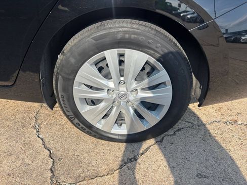Used 2025 Nissan Sentra S FWD image 27