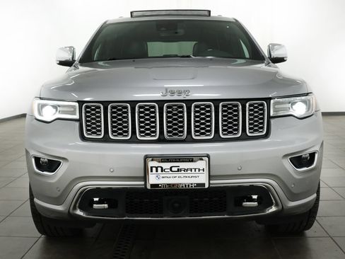 Used 2020 Jeep Grand Cherokee Overland AWD/4WD image 7