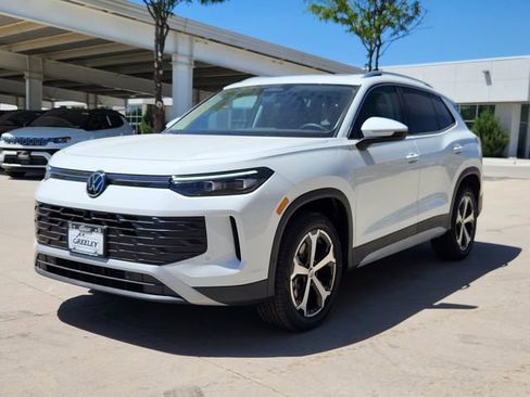 New 2026 Volkswagen Tiguan SE AWD/4WD image 5