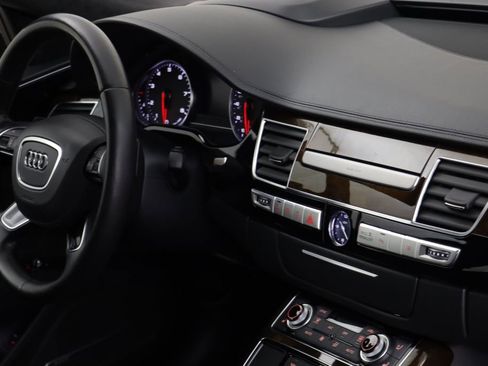 Used 2016 Audi A8 L 4.0T w/ Driver Assistance Package image 22