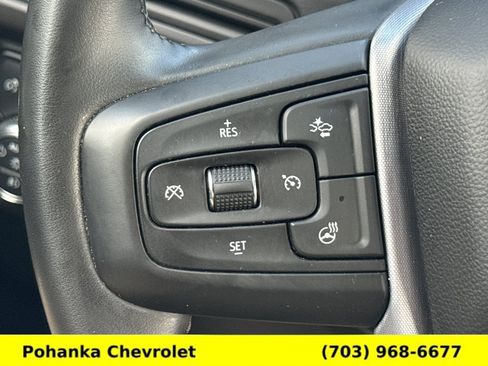 Certified 2023 GMC Yukon SLT w/ SLT Luxury Package AWD/4WD image 12