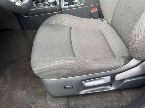 Used 2025 Toyota 4Runner SR5 image 17