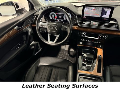 Used 2021 Audi Q5 Premium Plus w/ Premium Plus Package image 4