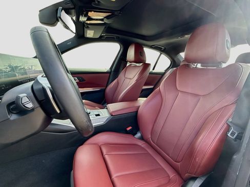 Used 2025 BMW 330i Sedan RWD image 12