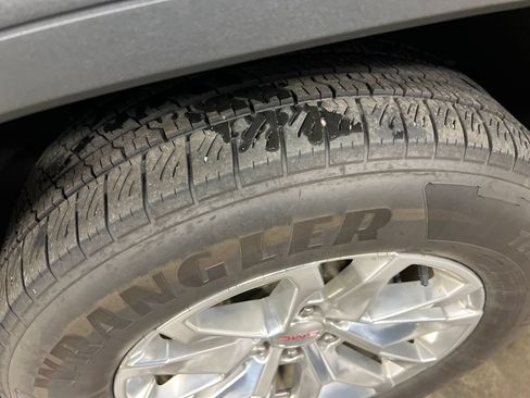 Certified 2019 GMC Sierra 1500 SLT w/ SLT Premium Package AWD/4WD image 27