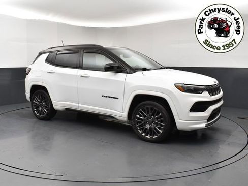 Used 2022 Jeep Compass High Altitude AWD/4WD image 1