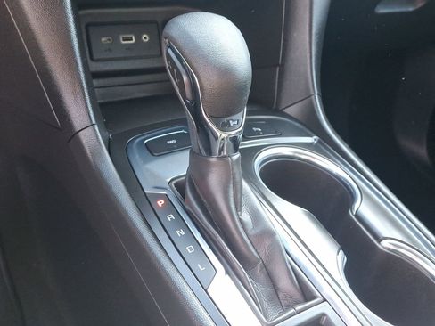 Certified 2023 Chevrolet Equinox LT image 12