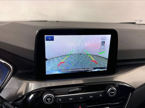 Used 2022 Ford Escape Titanium AWD/4WD image 21