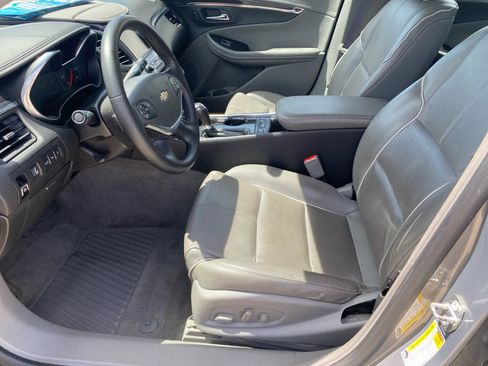 Used 2017 Chevrolet Impala Premier FWD image 11