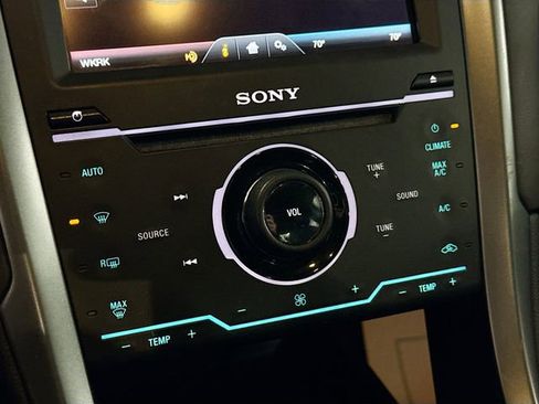 Used 2015 Ford Fusion Titanium image 17