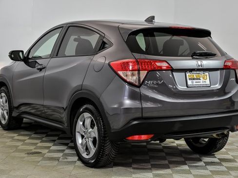 Used 2016 Honda HR-V EX image 5