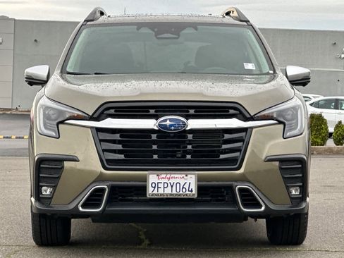 Used 2023 Subaru Ascent Touring image 10
