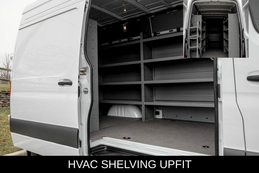 Used 2025 Mercedes-Benz Sprinter 2500 image 18
