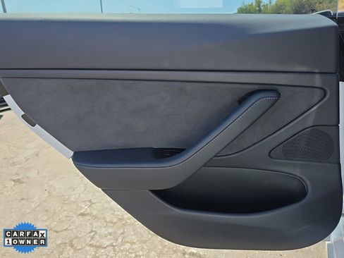 Used 2019 Tesla Model 3 Standard Range Plus image 47