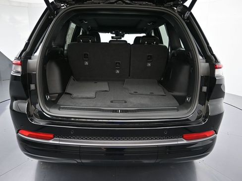 New 2026 Jeep Grand Cherokee Limited image 27