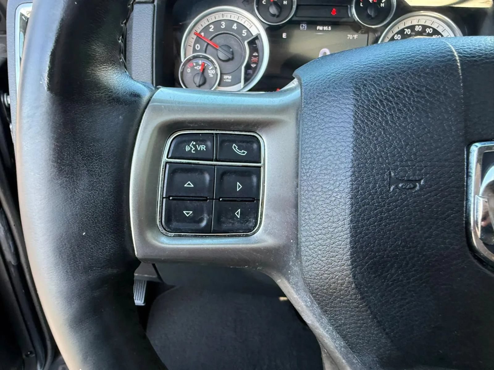 Used 2016 RAM 1500 Laramie w/ Convenience Group AWD/4WD image 20