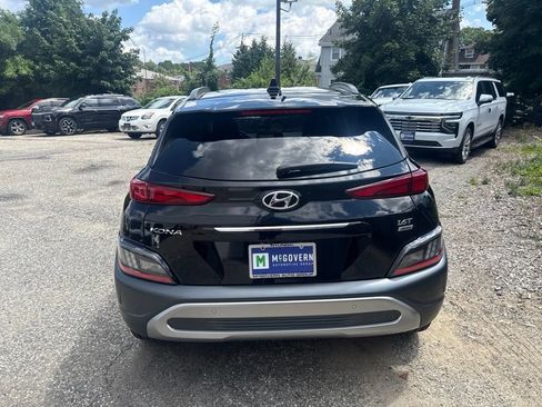 Used 2023 Hyundai Kona Limited AWD/4WD image 4
