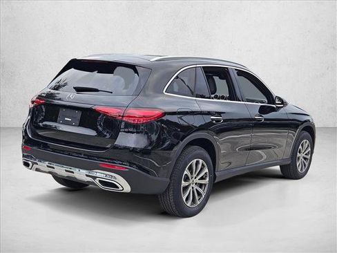 New 2026 Mercedes-Benz GLC 300 image 2