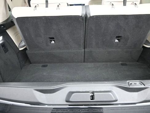 Used 2024 BMW X7 M60i w/ Executive Package image 19