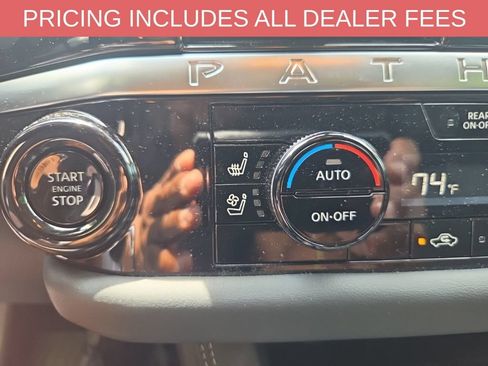 Used 2026 Nissan Pathfinder Platinum w/ Cargo Package AWD/4WD image 12