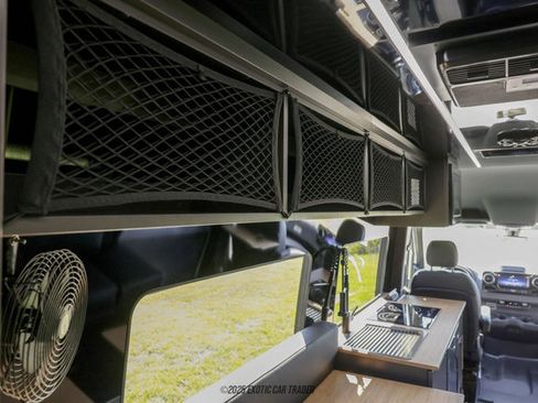 Used 2025 Mercedes-Benz Sprinter 2500 image 41