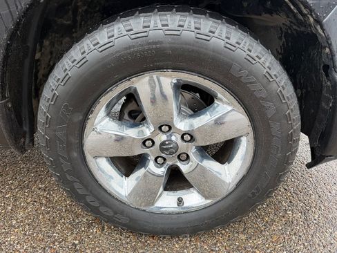 Used 2012 RAM 1500 ST w/ ST Popular Equipment Group AWD/4WD image 15