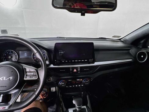 Used 2024 Kia Forte GT-Line w/ GT-Line Premium Package FWD image 13