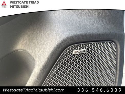 New 2026 Mitsubishi Outlander SE FWD image 14