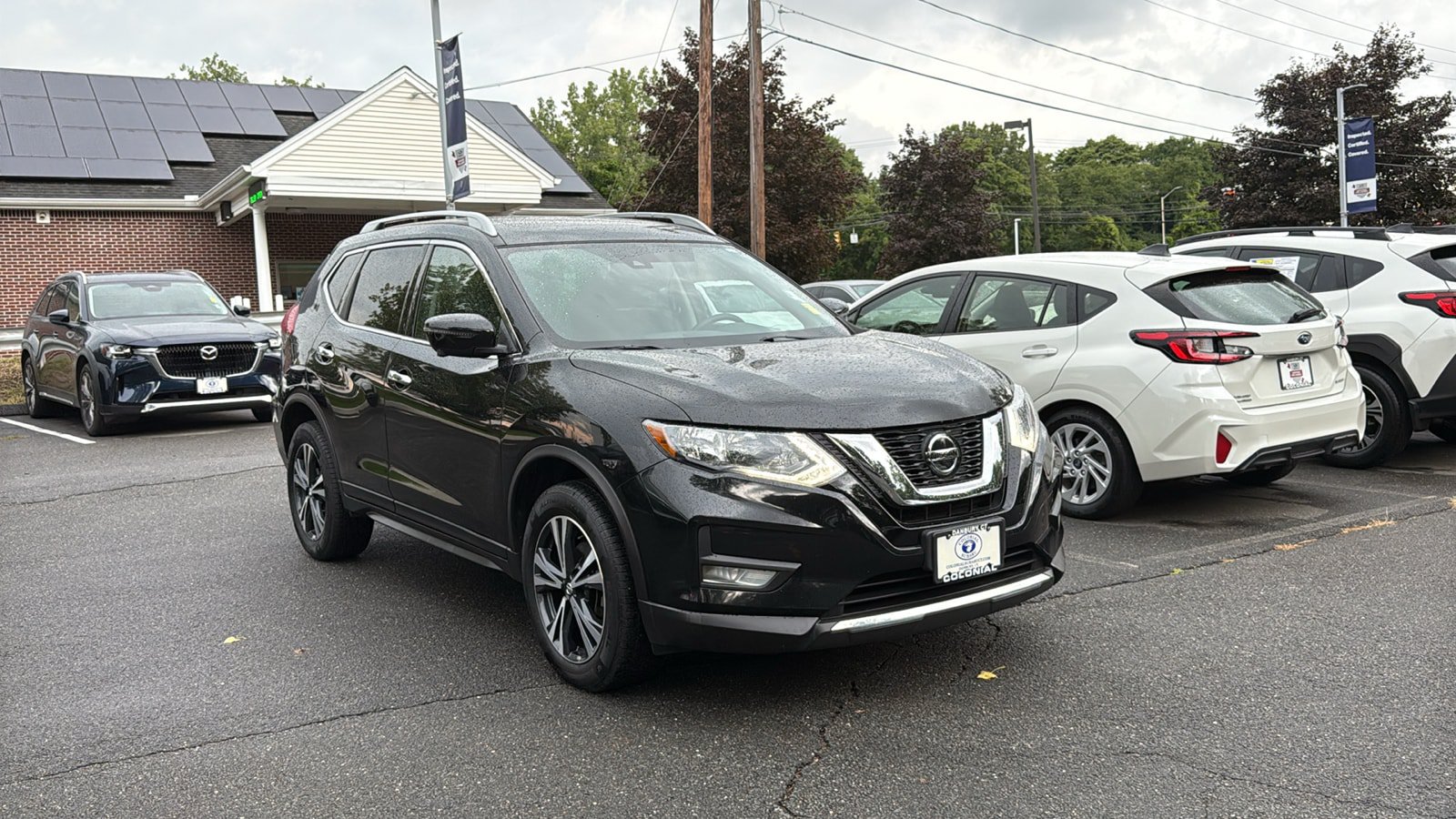 Used 2020 Nissan Rogue SV w/ Sun & Sound Touring Package AWD/4WD image 3