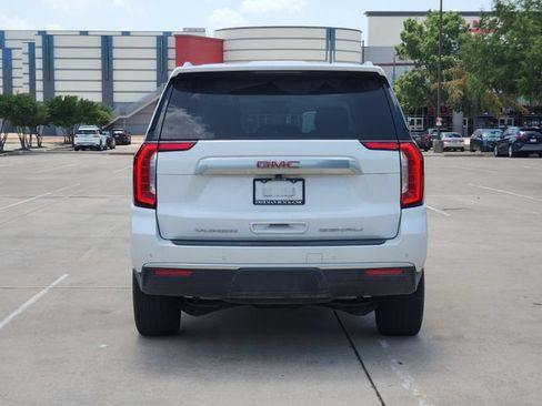 Used 2024 GMC Yukon Denali AWD/4WD image 6