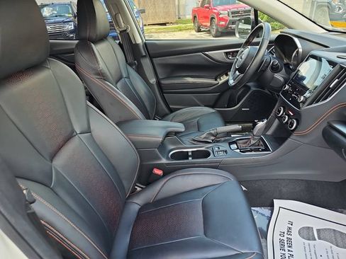 Used 2023 Subaru Crosstrek 2.5i Limited AWD/4WD image 10